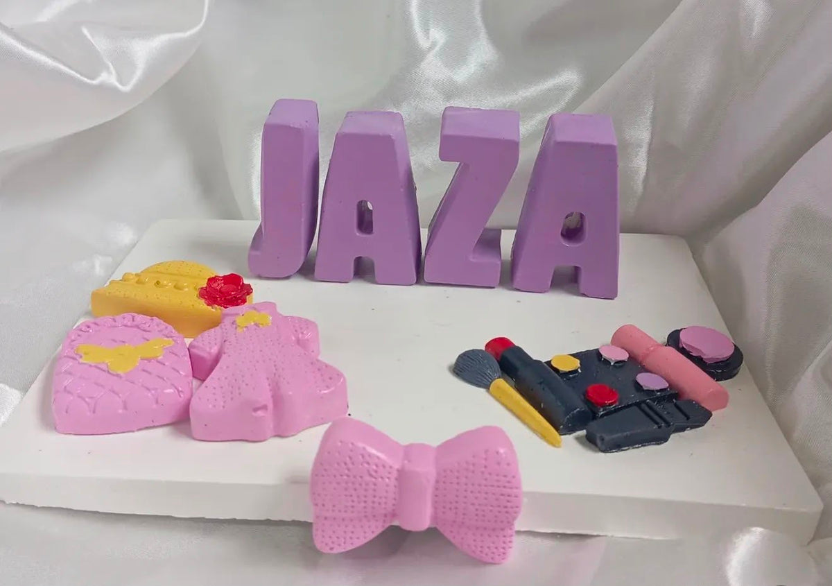 Jaza Name Tray