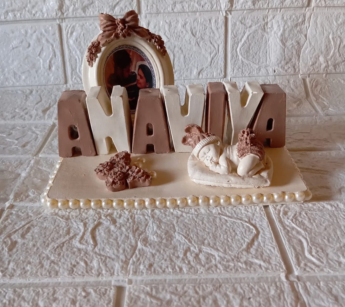 Anaviya Name Tray